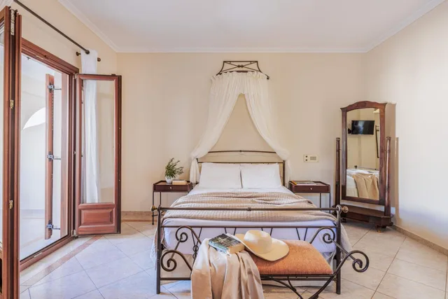 غرفة سوبيريور بسرير مزدوج، Epavlis Hotel And Spa 1/7