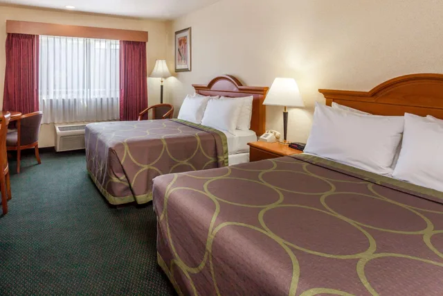 Room, 2 Queen Beds, Super 8 by Wyndham Anaheim/Disneyland Drive CA 1/2