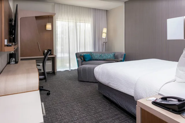 غرفة، Courtyard By Marriott Indianapolis West-Speedway 1/1
