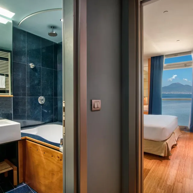 غرفة قياسية بسرير مزدوج أو سريرين منفصلين بإطلالة على البحر، Towers Hotel Stabiae Sorrento Coast 7/8