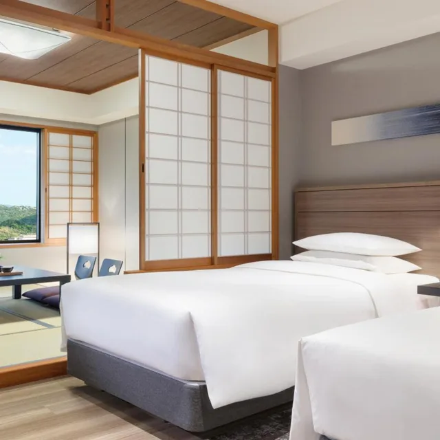 غرفة بسريرين منفصلين بإطلالة على الحديقة بأرضية تاتامي، Nanki-Shirahama Marriott Hotel 2/7