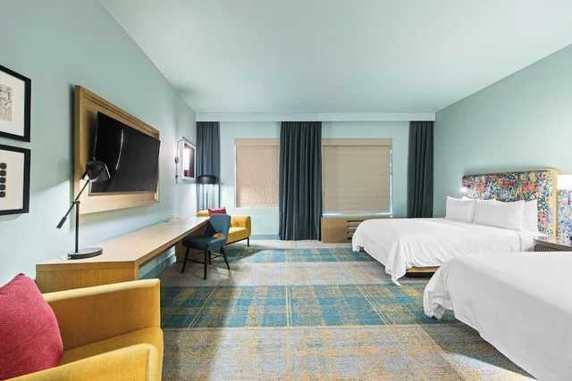 غرفة قياسية بسريرين كوين لذوي الإعاقة، Voco Ardez Hotel Sunnyvale By IHG 3/6