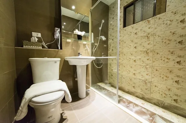 غرفة سوبيريور رباعية بسريرين مزدوجين، LITHO Hostel 1/1
