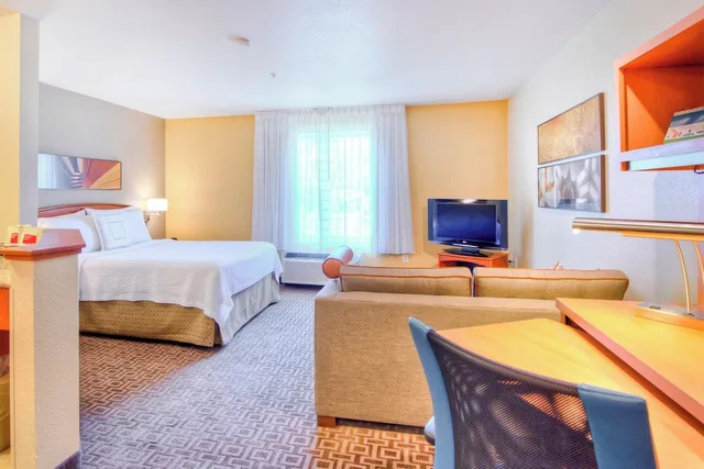 استوديو بسرير كوين مع أريكة لذوي الإعاقة، Towneplace Suites Raleigh Cary Weston Parkway 1/3