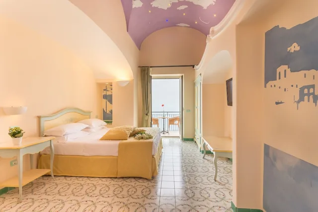 غرفة ديلوكس بسرير كوين بإطلالة على البحر، Hotel Margherita 8/10