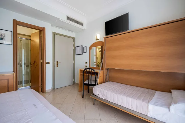 Room, Triple, 1 Double and 1 Single Bed, Gardenia Sorrento Coast, Ascend Hotel Collection 3/10
