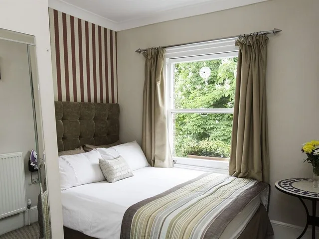 Room, Single, Double Bed, Primrose Guest House 4/7