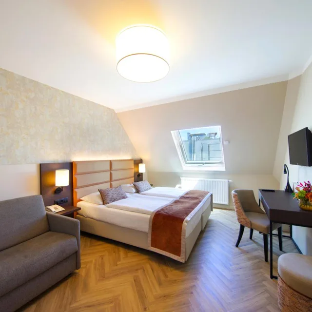 غرفة قياسية ثلاثية بسرير فردي، HOTEL DREI KRONEN VIENNA CITY 2/10
