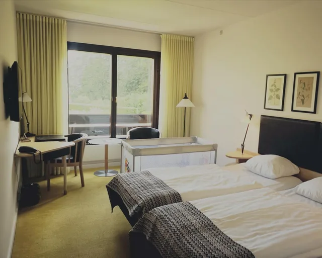 غرفة بسرير مزدوج أو سريرين منفصلين، Munkebjerg Hotel 1/10