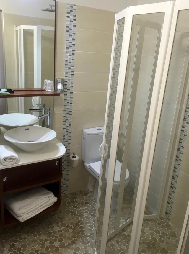 غرفة كبيرة بسرير مزدوج، Massilia Hotel 10/10