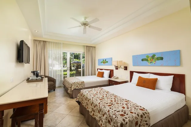 غرفة عائلية بسريرين كوين بإطلالة على المسبح، Tamarindo Diria Beach Resort 2/9