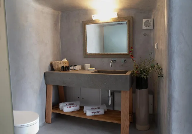 Honeymoon, Premium, Suite, Sunset View, Plunge Pool، Esperas Santorini 2/2