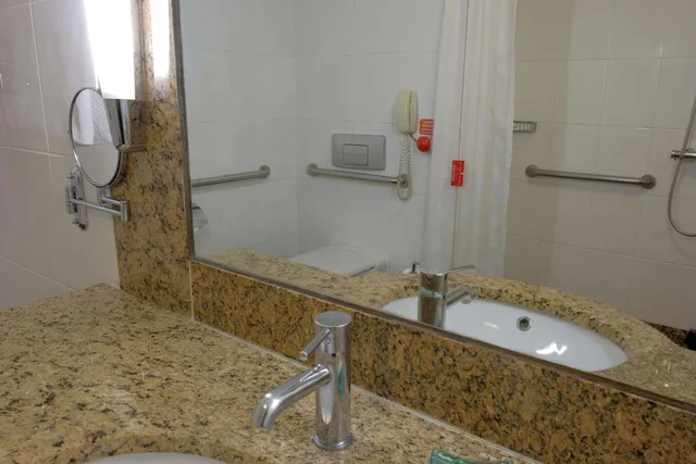 غرفة بسرير فردي لذوي الإعاقة، Adana HiltonSA 6/6