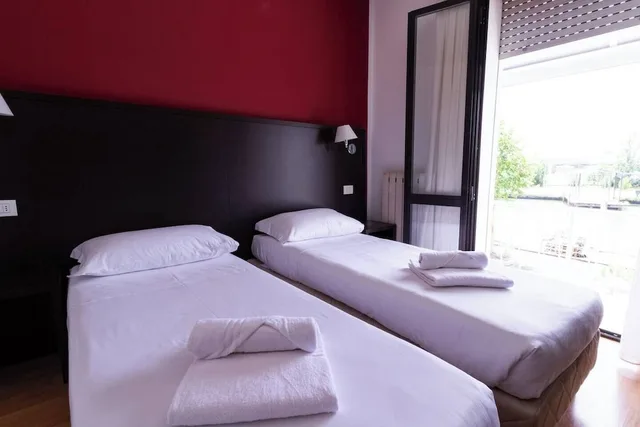 Economy, Double Bed, External Bathroom، Guidi 1/9