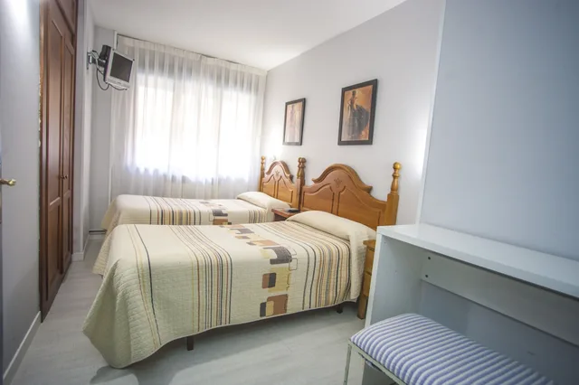 غرفة بسرير مزدوج، Hostal Santa Barbara 3/7