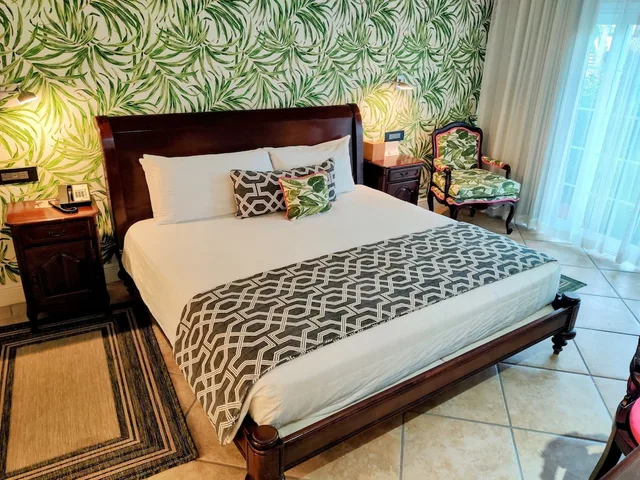 Serenity, King Bed، Coco Palm 10/10