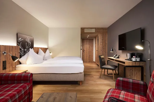 غرفة سوبيريور بسريرين منفصلين، LAGAP Alpin Boutique Hotel 1/3