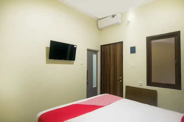 Deluxe, Double Bed, OYO 3354 Homia Residence 4/6