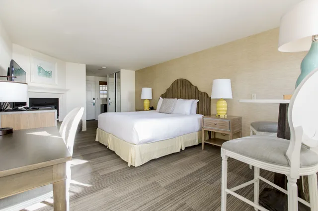 غرفة قياسية بسرير كوين، FogCatcher Inn 5/8