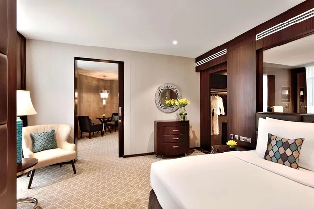 جناح بسرير كينج، Radisson Blu Atria Bengaluru 3/6