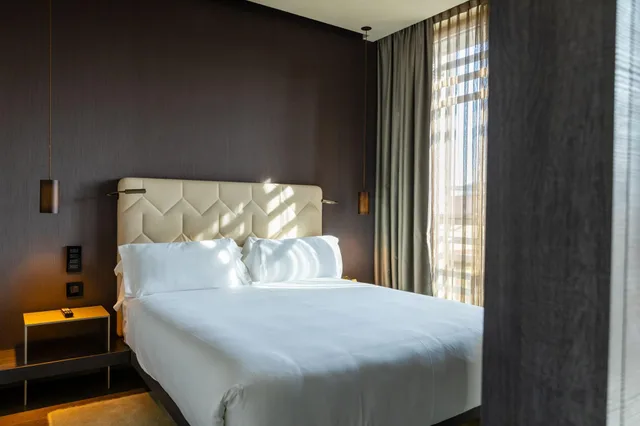 Junior Suite, Double Bed, HOTEL VIU MILAN 1/2