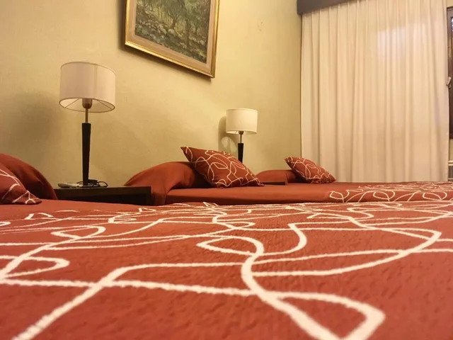 شقة، Hotel Premier 5/9