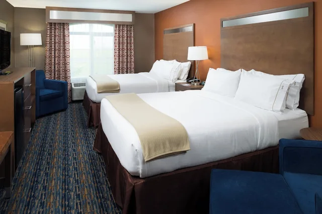 غرفة قياسية بسريرين كوين، Holiday Inn Express Rocklin - Galleria Area 2/7