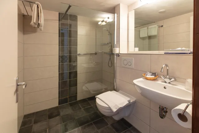 غرفة مزدوجة بإطلالة على القناة، Amsterdam Wiechmann Hotel 10/10