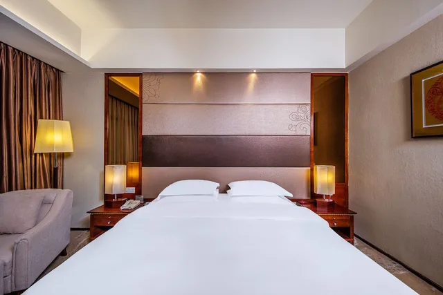 غرفة قياسية بسرير مزدوج، Crowne Plaza Foshan 4/9