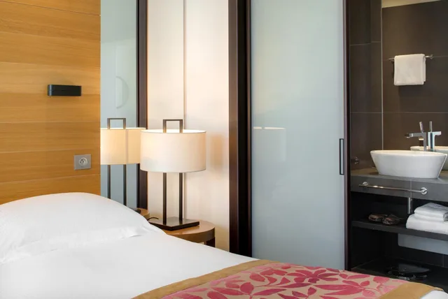 جناح جونيور ديلوكس، Hotel Ermitage Evian Resort 6/6