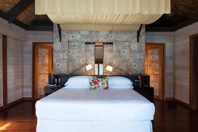 فيلا بسرير كينج بإطلالة على البحر بغرفة نوم واحدة، The St Regis Bora Bora Resort 3/4