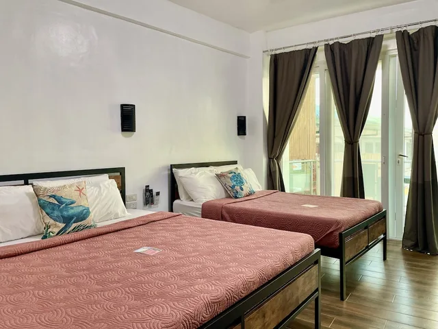 غرفة ديلوكس بسرير كينج بشرفة، Arkipelago Beach Resort 2/10