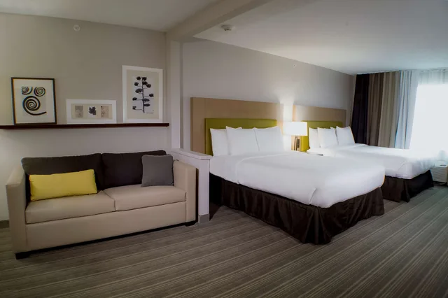 جناح استوديو بسريرين كوين مع أريكة، Country Inn & Suites by Radisson, Dayton South, OH 1/5