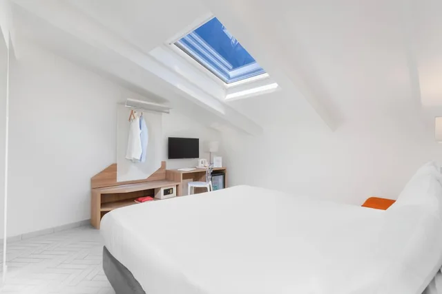 Room, Double Bed, Attic، Palazzo Tasso 1/10