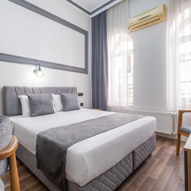 غرفة قياسية بسرير كينج، Sur Hotel 1/10