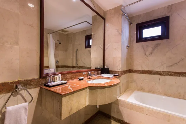 جناح بـ3 غرف نوم، HOLIDAY INN RESORT BATAM 9/10