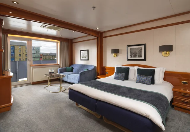 Executive, King Bed, Disney View، Sunborn London 1/6