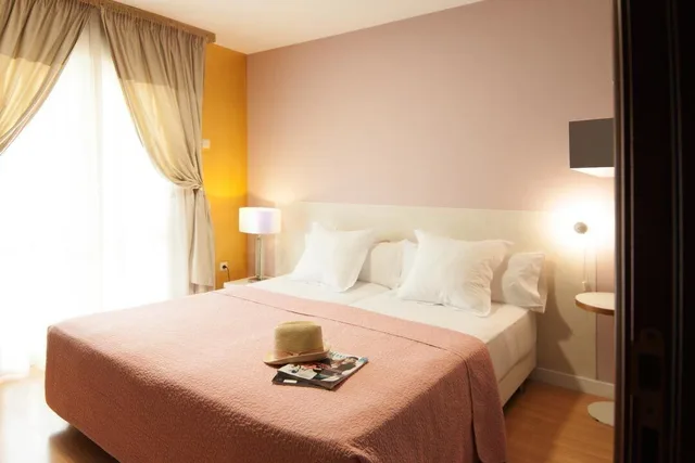 غرفة بسريرين منفصلين بشرفة، Villa Lorena Malaga 5/10