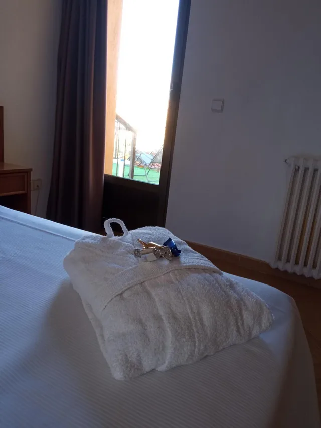 غرفة سوبيريور بسرير كينج وسرير كوين، Hotel ELE Acueducto 7/10