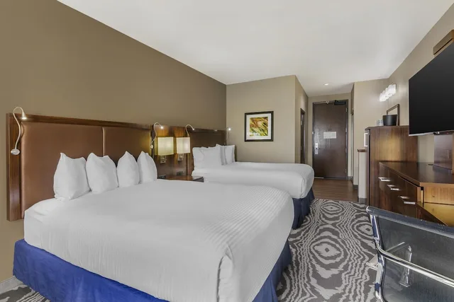 غرفة قياسية بسريرين كوين، Best Western Plus Williston Hotel & Suites 2/10