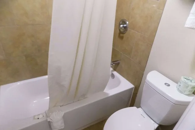 غرفة بسرير كوين لذوي الإعاقة، Quality Inn DFW - Airport 5/6
