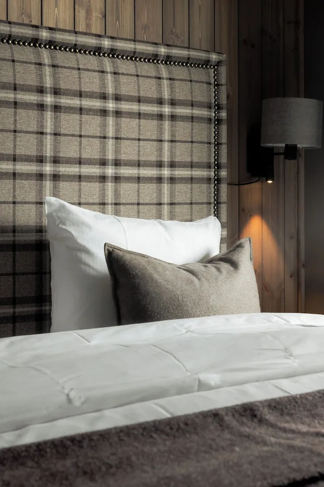 شقة داخلية بسرير مزدوج بشرفة، Highland Lodge Hotel 2/2