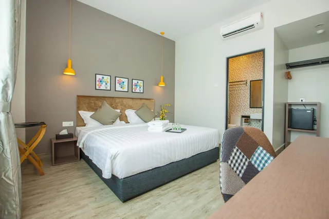 غرفة بريميير، Bzz Hotel 4/6