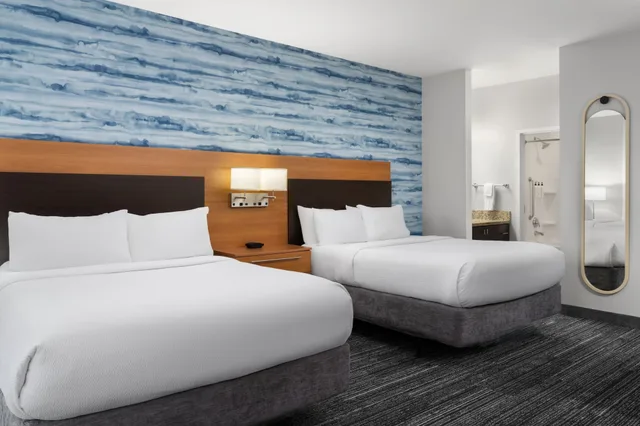 استوديو بسريرين كوين، Towneplace Suites Champaign Urbana Campustown 2/5