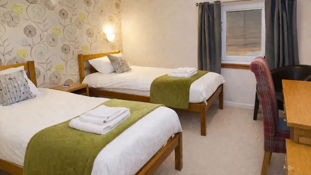 غرفة سوبيريور بسريرين منفصلين بإطلالة على البحر، Brae Hotel 2/10