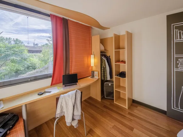غرفة قياسية بسرير مزدوج وسرير فردي، Ibis Sarlat 8/10
