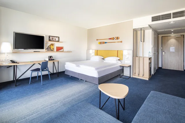 غرفة بريميوم بسرير كينج بإطلالة على النهر، Holiday Inn Gdansk - City Centre 8/10