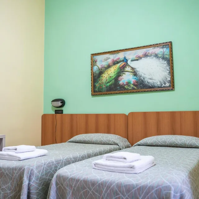 غرفة كلاسيكية ثلاثية، Hotel Ferrarese Roma 8/10
