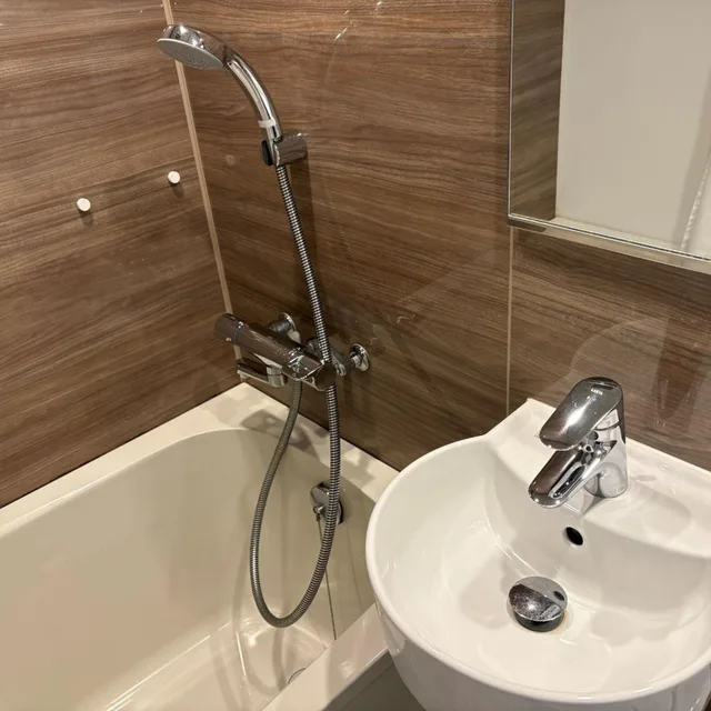 غرفة بسريرين منفصلين، Galleria 12 Sukhumvit Bangkok by Compass Hospitality 6/8