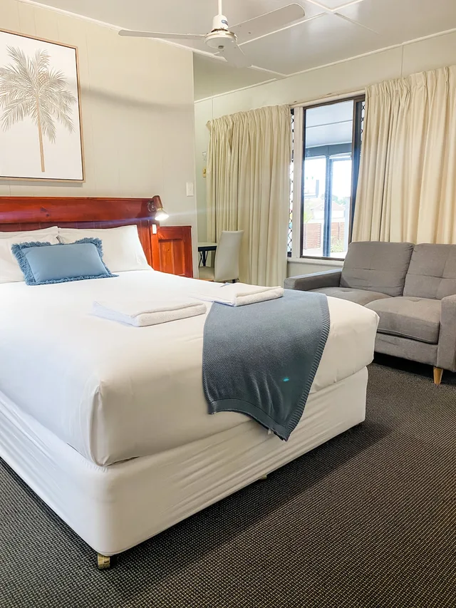1 Bedroom, Luxury, Studio, King Bed, Sauna، Pacific Sun Bargara Beach Motel 2/10